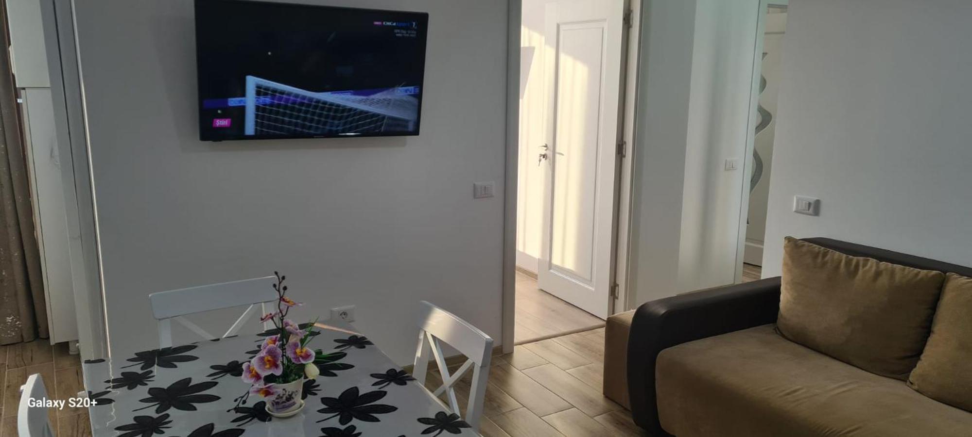 Appartement Apartament Lucian à Râmnicu Vâlcea Extérieur photo